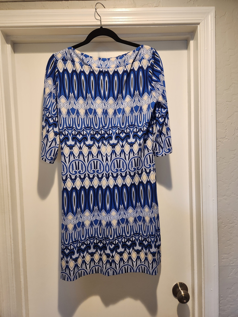 Donna Morgan Blue and White Geometric Shift Dress